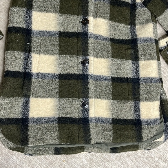 Green Madewell Plaid Shacket - Picture 3 of 4